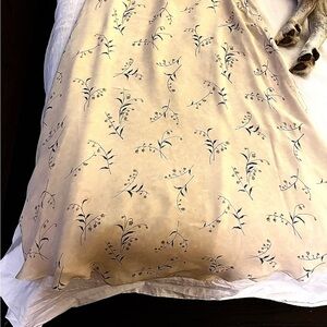 Vintage Ralph Lauren Cream and Blue Floral Silk Skirt. Length is to the ankles